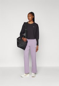 Puma STRAIGHT LEG SMALL LOGO PANTS  - Tracksuit bottoms - pale plum