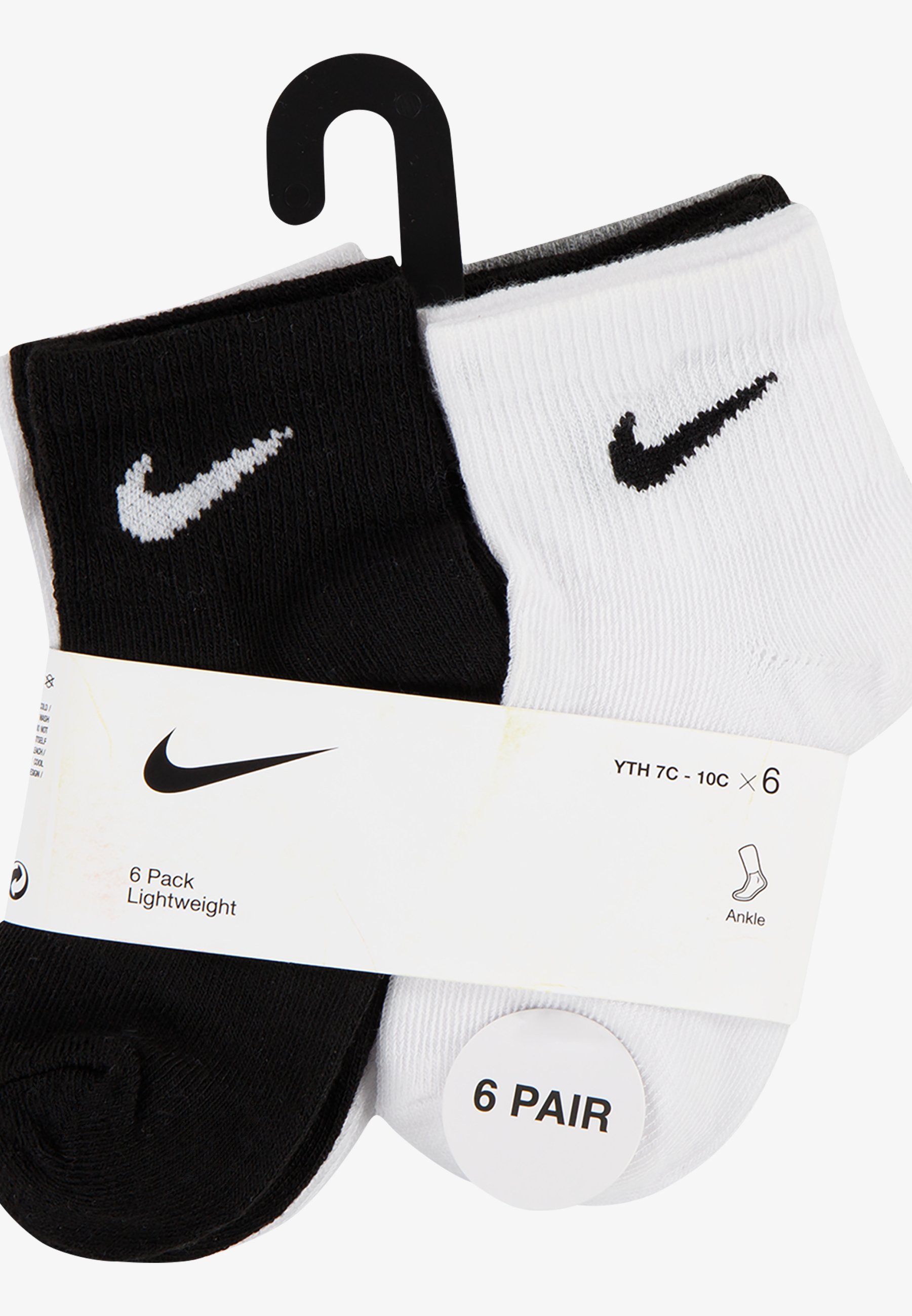 white and black nike ankle socks