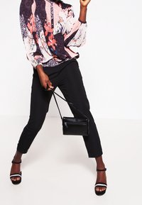 Guess Tunique - black