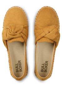 Bullboxer 155001F4T - Alpargatas - mango