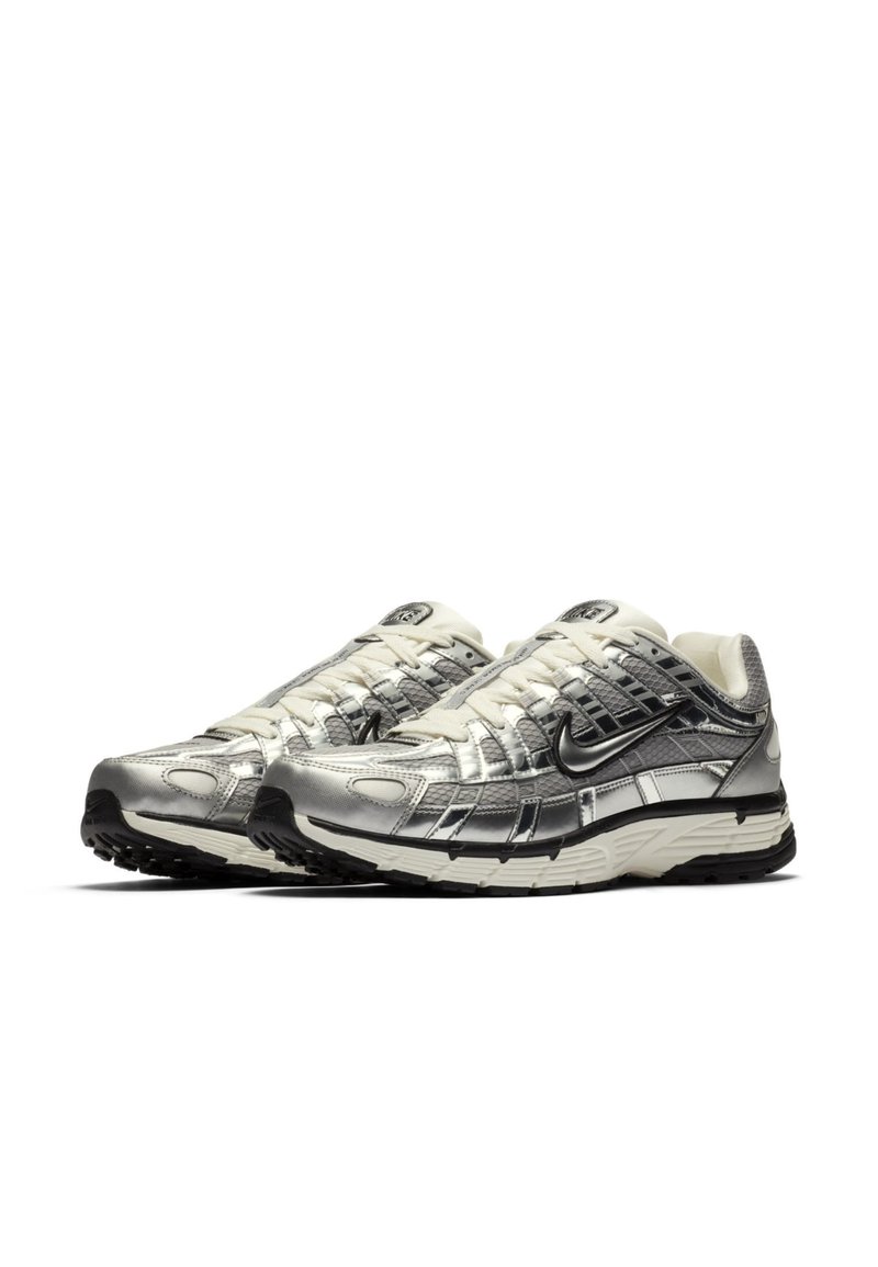 Nike Sportswear P-6000 Zapatillas metallic silver/sail/black