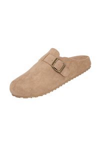 Zueco de ante beige sin cordones con puntera redondeada, detalle de hebilla en el lado y suela de goma texturizada para mejorar el agarre.