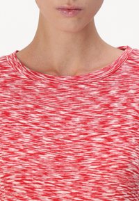 Mads Nørgaard SPACE TUBA TEE - T-shirt à manches longues - multi red