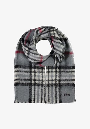 Écharpe en laine grise avec un motif à carreaux noir, blanc et rouge, texture douce, bords frangés et une petite étiquette de marque noire dans un coin.