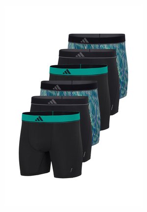 Set di sei boxer sportivi da uomo con elastico in vita e pannelli laterali a strisce nere, verdi e blu, disposti in fila sfalsata.