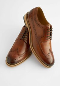 Next SIGNATURE ITALIAN REGULAR FIT - Paeltega jalanõud - brown
