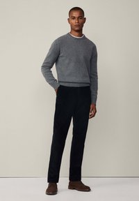 Hackett London CREW - Svetr - granite grey