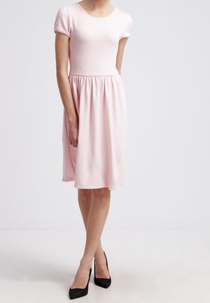 Robe pull - light pink