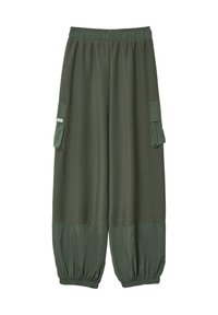 Grüne Cargo-Hose mit einem elastischen Bund, schmal zulaufenden Säumen und Seitentaschen, die eine glatte Textur und einen kontrastierenden Stoff am Saum aufweist.
