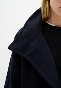 InWear THORAIW COLLAR  - Klasičan kaput - marine blue