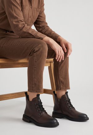 VENEZIA, ANKLE BOOTS - Lace-up ankle boots - dark brown