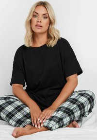 Yours Clothing SET - Nattplagg set - black