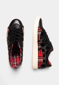 Desigual Zapatillas - black