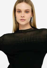 LIU JO BETTER - Pullover - black