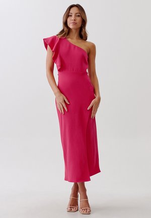 TUSSAH ROSLINA  - Vestido largo - hot pink