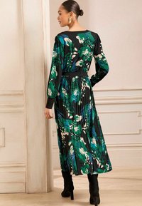 Love & Roses REGULAR FIT MIDI - Kasdienė suknelė - black animal