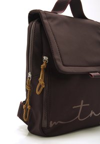 mtng Mochila - rojo