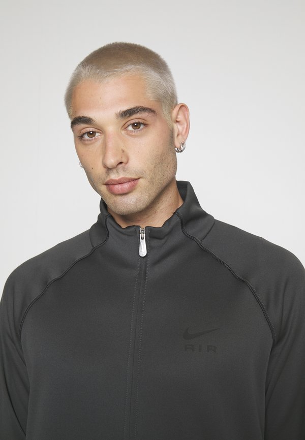 AIR - Training jacket4