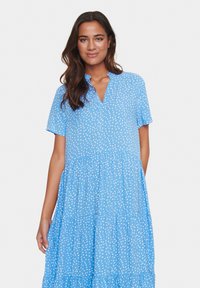 Saint Tropez EDASZ SS MAXI - Vardagsklänning - ice drea dots