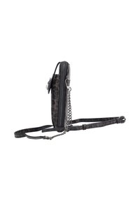 Zwart en grijs luipaardprint schoudertas met ritsluiting, kettingaccent en verstelbare schouderband, met een stijlvol rechthoekig ontwerp.