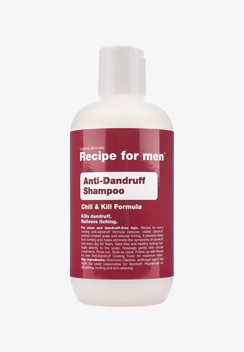 Bottiglia di shampoo in plastica bianca con un'etichetta rossa, caratterizzata da testo nero. Cappuccio superiore, formato da 250 ml, che riporta "Shampoo Antiforfora" e i principali benefici.