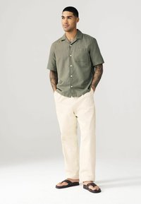 Next CUBAN COLLAR FIT - Ing - dark green