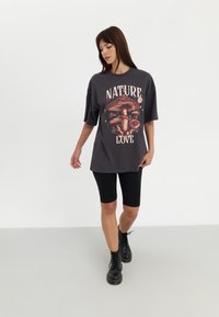 Even&Odd Μπλουζάκι με στάμπα - anthracite