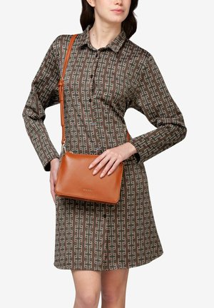 Miriade A SPALLA DALLAS - Borsa a mano - cuoio