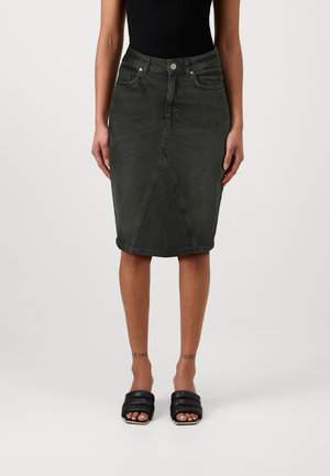 ONLNORMA PENCIL SKIRT - Džinsa auduma svārki - washed black