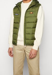 Ellesse Väst - khaki