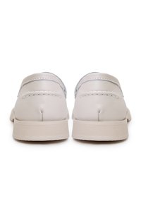 Cesare Gaspari Instappers - beige