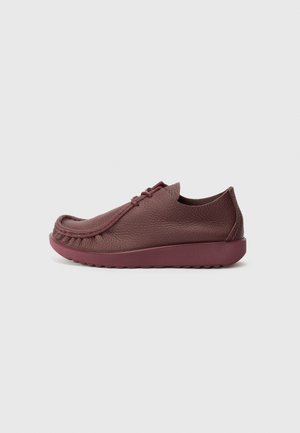 JOKE UNISEX - Chaussures bateau - rouge noir