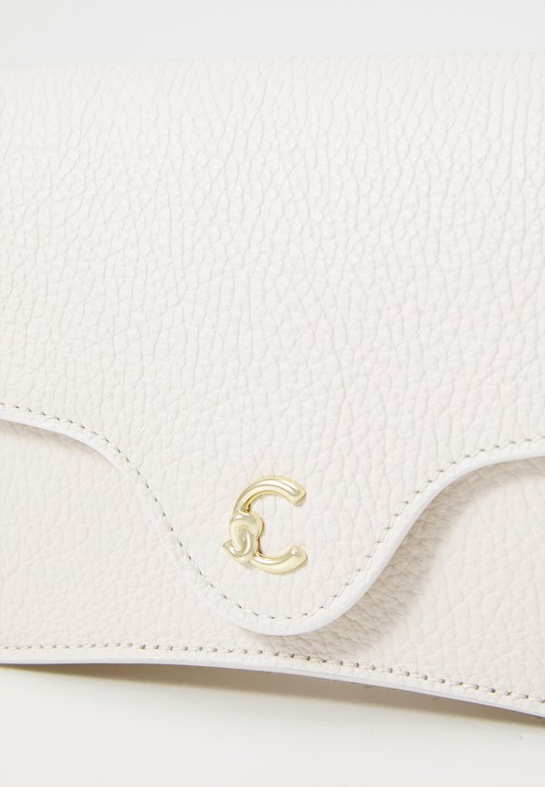 Cross body bag - blanco3
