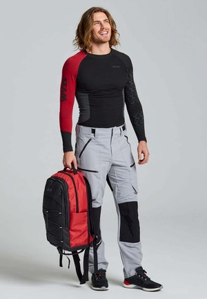 PRO TECH - Pantaloni - aluminium