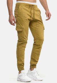 INDICODE JEANS - LEVI - Cargo trousers - amber Thumbnail Image 1