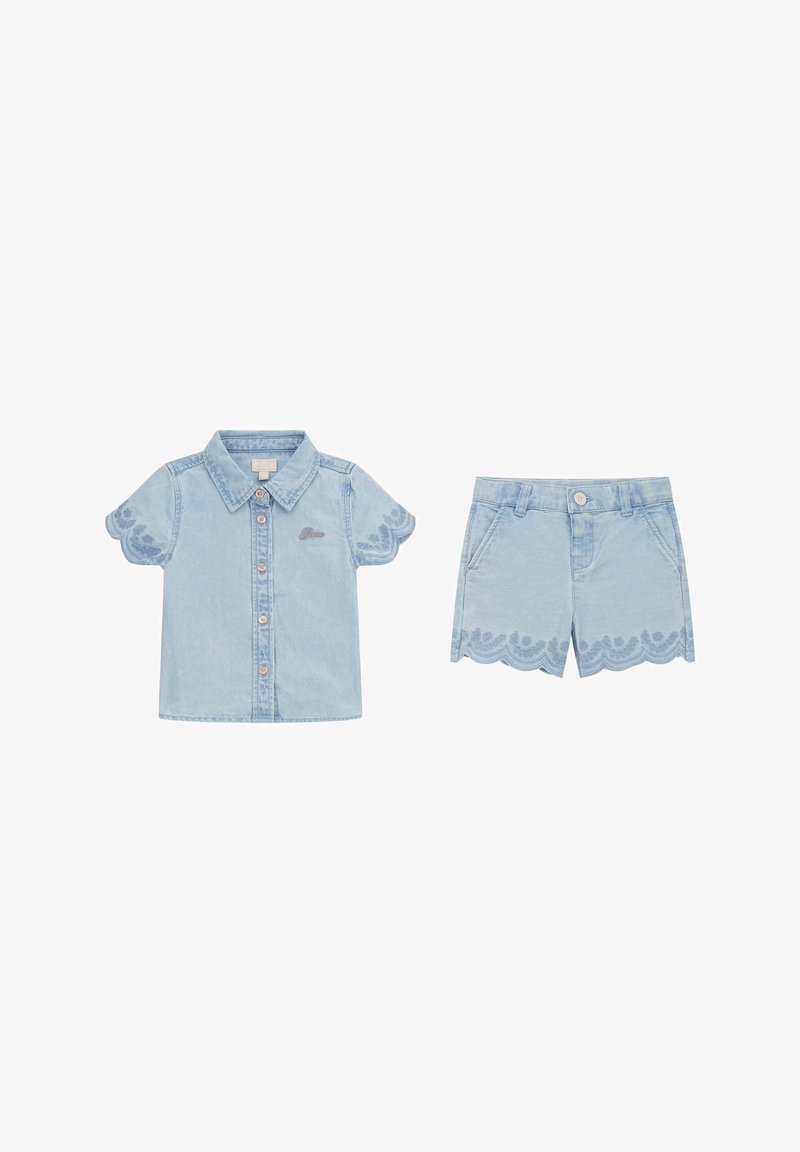 Guess SET - Shorts di jeans - himmelblau