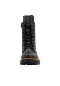 Bottines à imprimé léopard noir et marron, avec un devant lacé, une surface texturée et une semelle robuste. Fermeture éclair sur le côté pour un enfilage facile.