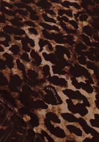 Niet geselecteerd, lexie leopard
