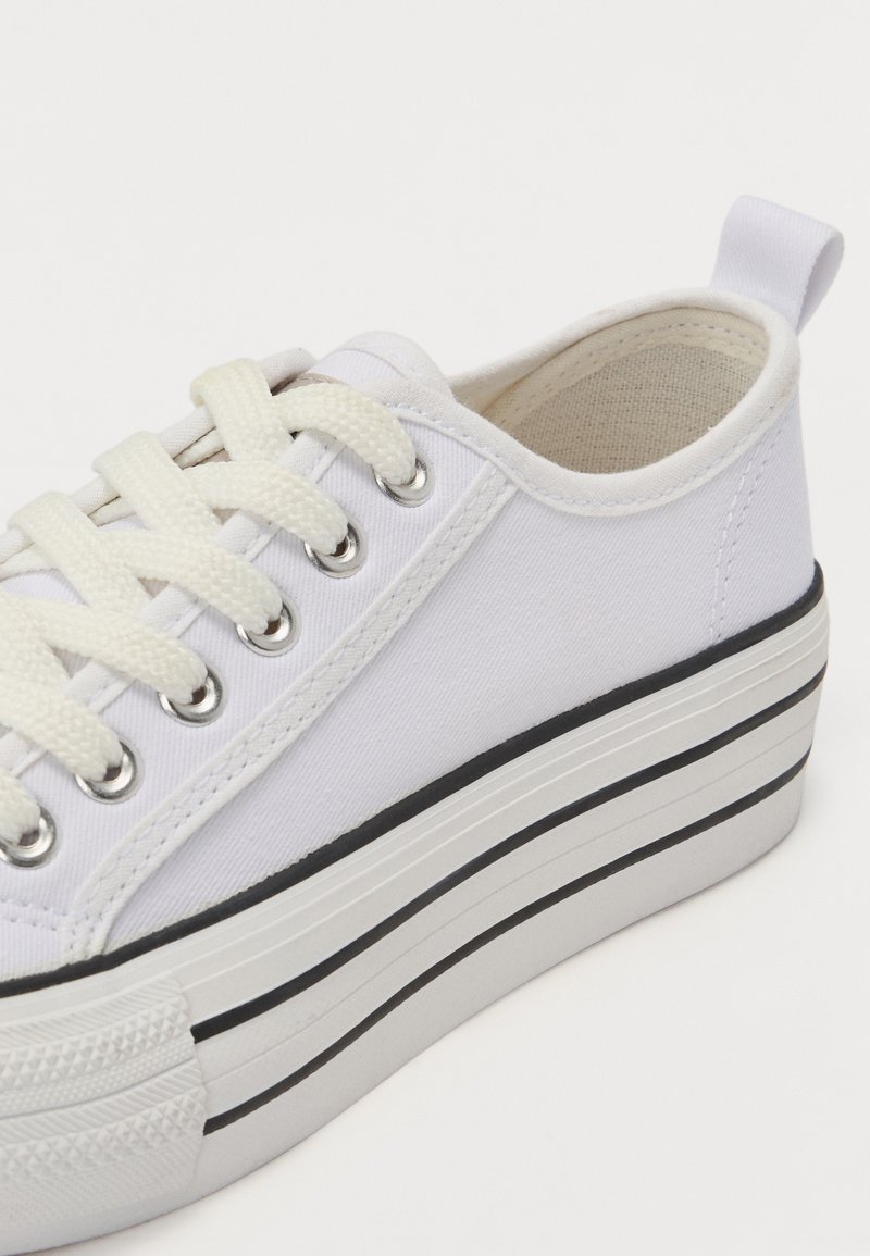 TOM TAILOR Trainers white