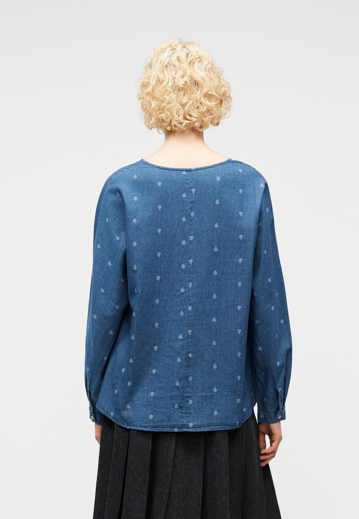 ONLNOVA AZURE SHORT KNOT SHIRT