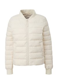 Doudoune couleur crème au design de style bomber, avec un matelassage horizontal, une fermeture éclair à l'avant et des poignets côtelés.