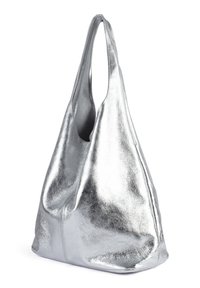 Söljmetallic axelväska med en slät yta, mjuk form och bred, rundad handtag. Har minimala sömdetaljer.