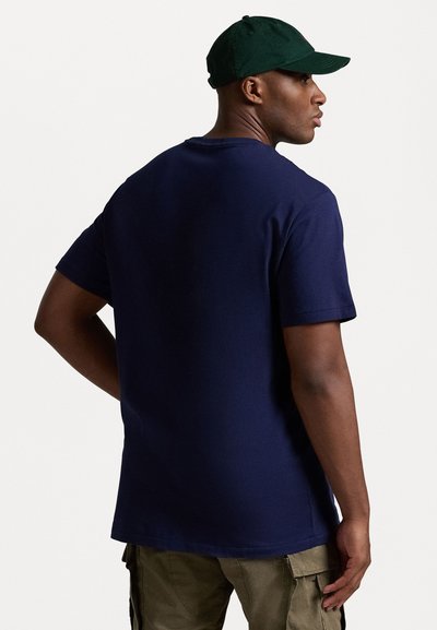 Polo Ralph Lauren Big & Tall POLO BEAR JERSEY T-SHIRT - Tricou cu imprimeu - newport navy