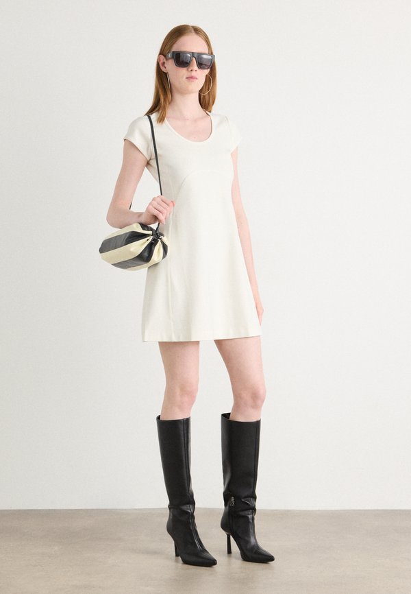 PUNTO MILANO SCOOP DRESS - Jersey dress - tofu4