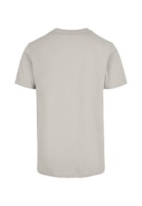 Mister Tee NEW YORK WORDING TEE - Triko s potiskem - lightasphalt