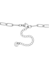 Collana d'argento con anelli allungati e chiusura a moschettone, dotata di una catena di estensione regolabile e un piccolo ciondolo circolare all'estremità.