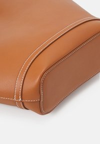 Even&Odd Cabas - cognac