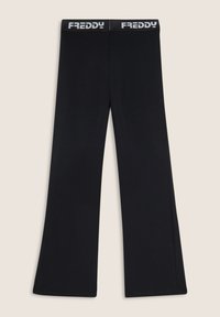 Pantaloni neri a zampa d'elefante realizzati in tessuto morbido, con una vita elastica decorata dal logo "FREDDY". Texture liscia senza motivi o dettagli visibili.