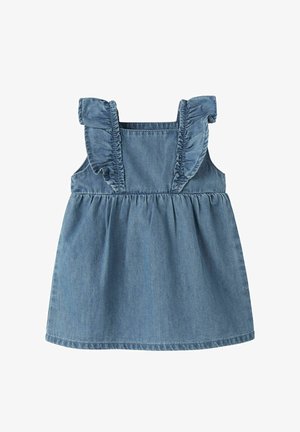 Plava traper haljina za malu djecu s naboranim naramenicama i skupljenim strukom, bez rukava, s kvadratnim dekolteom.
