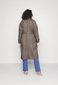 Kaffe Curve Trenchcoat - sand